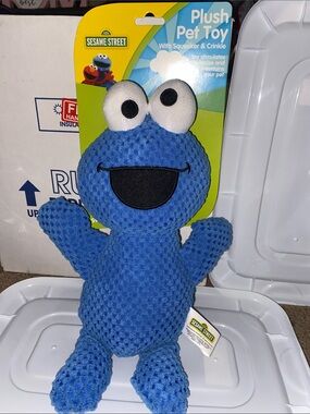 Sesame Street Blue Cookie Monster Style Plush Pet Toy